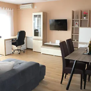 Lovro , Rijeka Kroatien